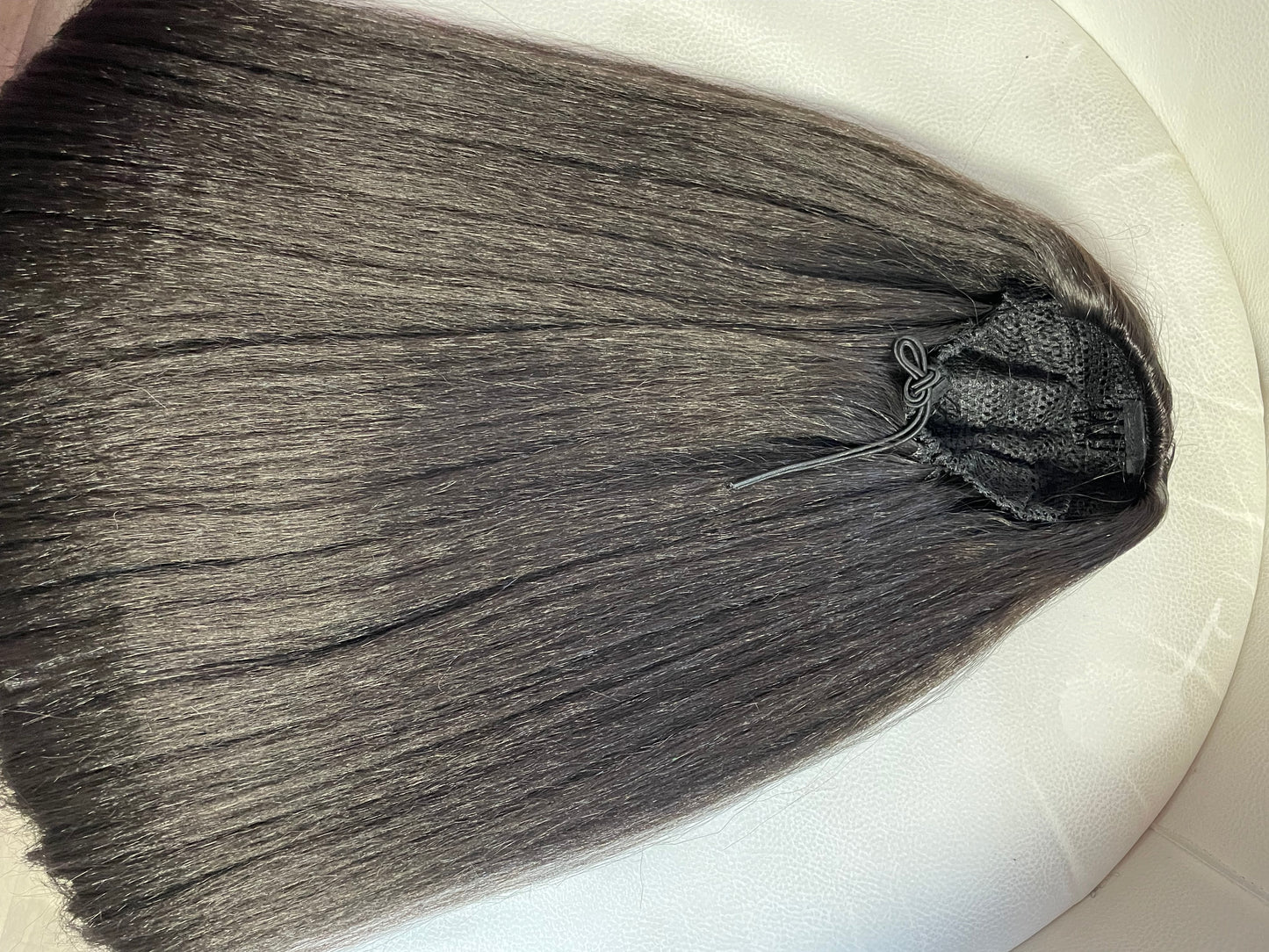 Postiche kinky straight